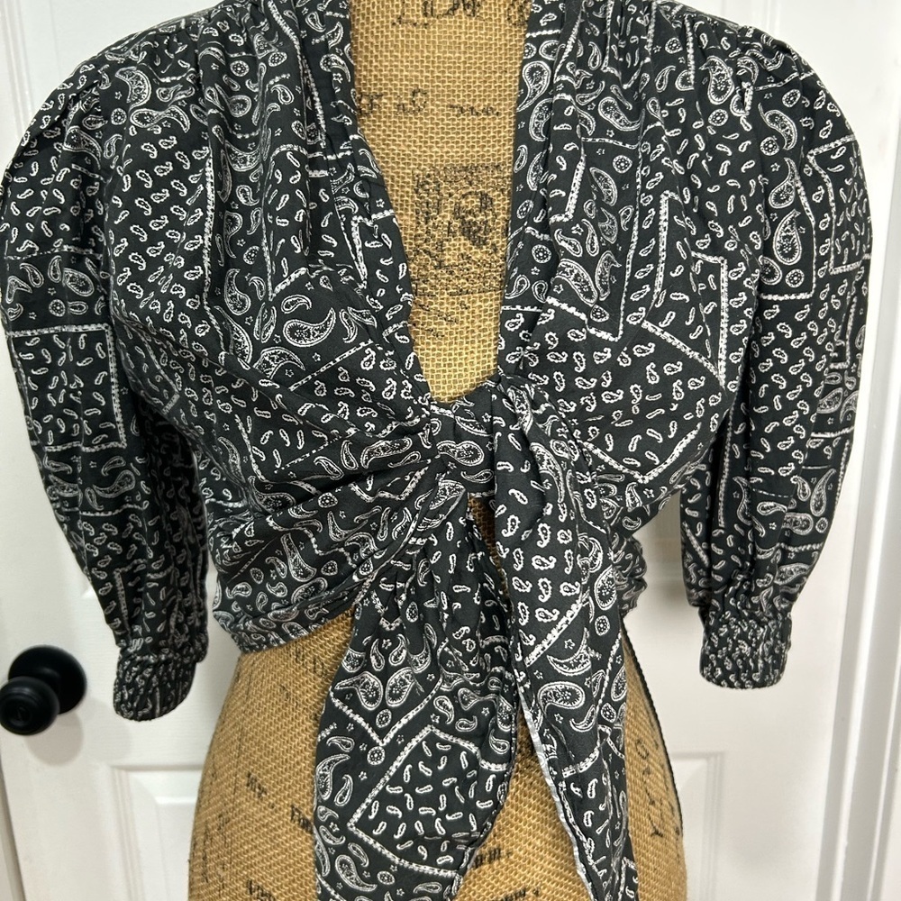 Zara Black and White Patterned Tie-Front Blouse - Picture 3 of 7